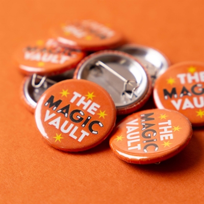 Show details for DEAL! 200 x 25mm Badges