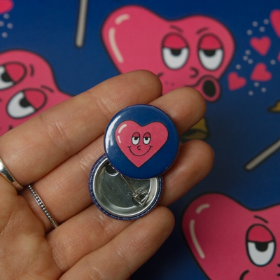 Show details for DEAL! 200 x 25mm Badges