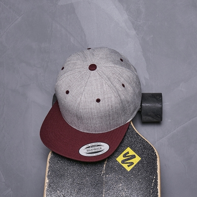 Show details for Flexfit by Yupoong Classic Snapback 2-tone Caps